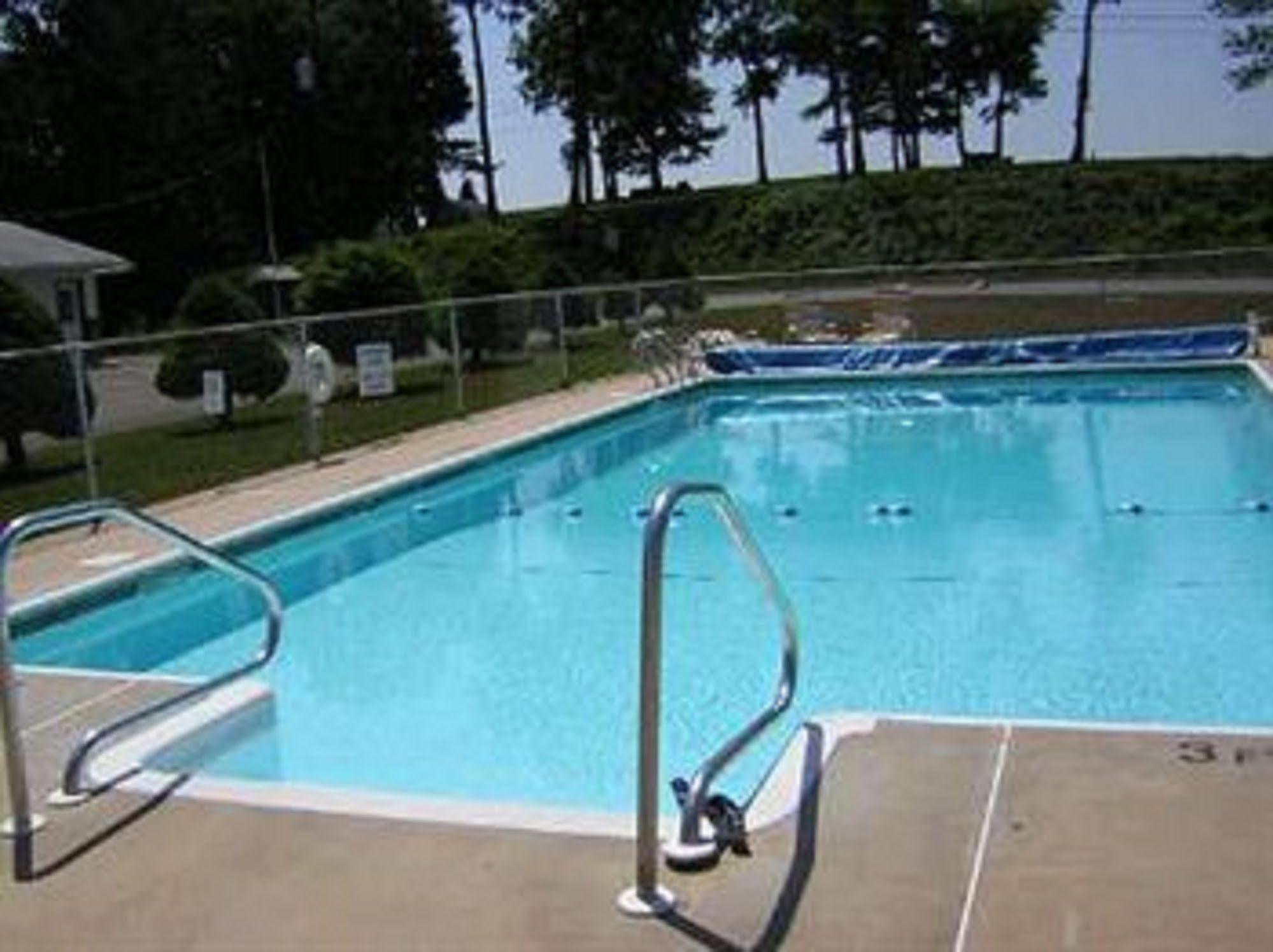 Dutch Treat Motel Ronks